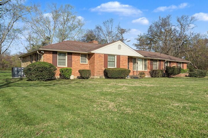 Property Photo:  4659 Clarksville Pike  TN 37218 
