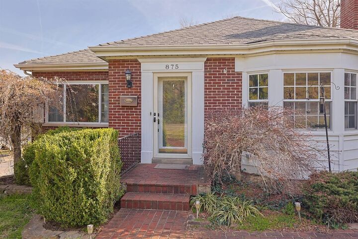 Property Photo:  875 Lafayette Avenue  KY 41073 