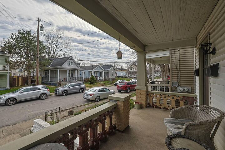 Property Photo:  318 E 42nd Street  KY 41015 