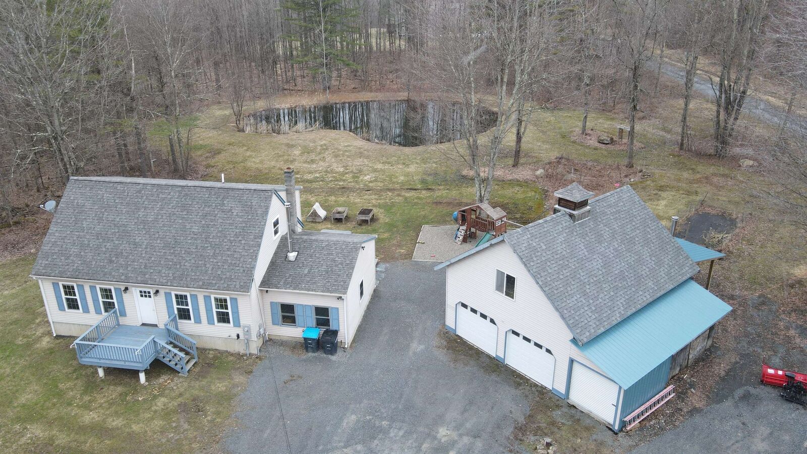 Property Photo:  220 Sam Webb Road  VT 05454 