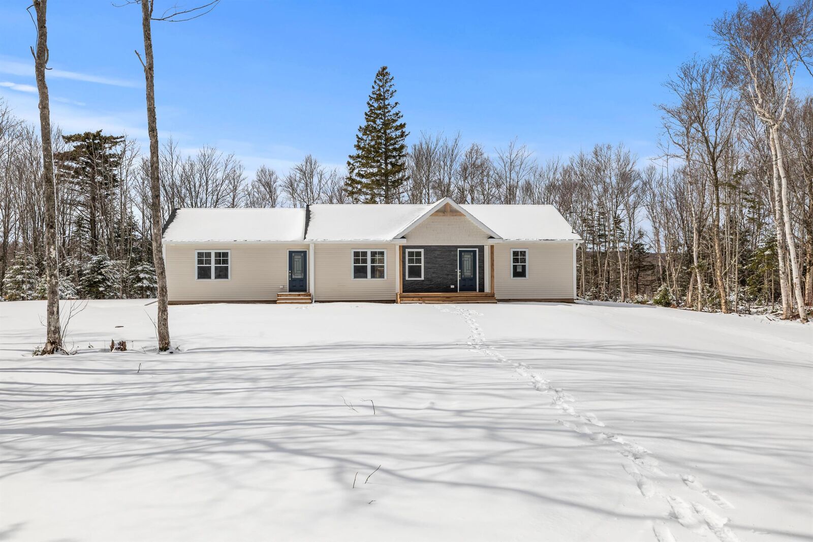 Property Photo:  17 Treehaven Court  PE C1E 2X1 