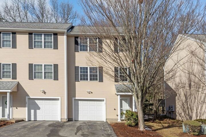 Property Photo:  81 Salem Rd 31  MA 01821 