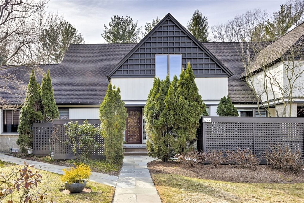 Property Photo: 277 Nahanton St 277 MA 02459