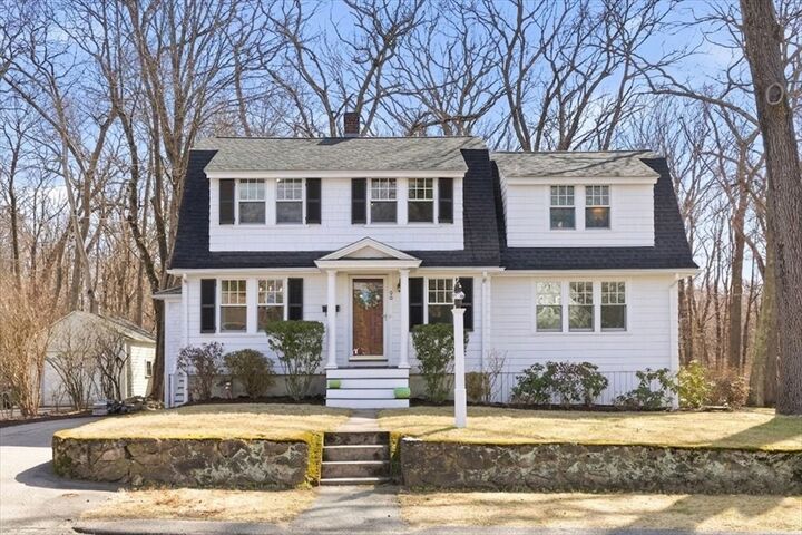 Property Photo:  90 Willow St  MA 02090 