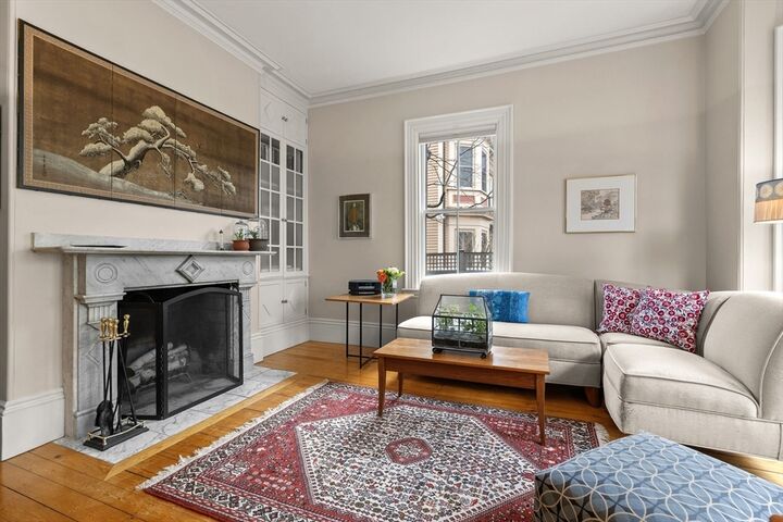 Property Photo:  8 Warren Square 2  MA 02130 