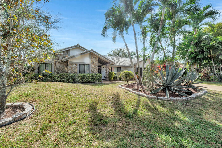 Property Photo: 11266 NW 10th Place FL 33071