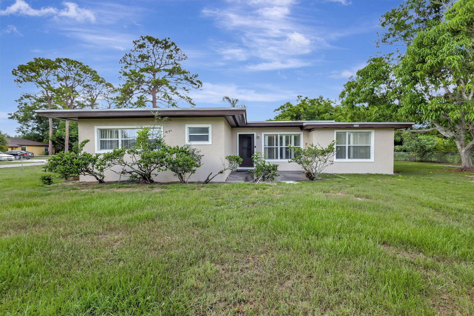 Property Photo:  3701 Avenue S  FL 34947 