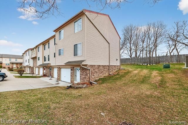 Property Photo:  37744 Charter Oaks Boulevard 397  MI 48036 