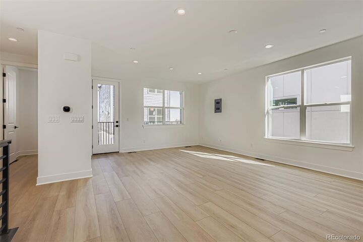 Property Photo:  10994 E Geddes Place  CO 80112 