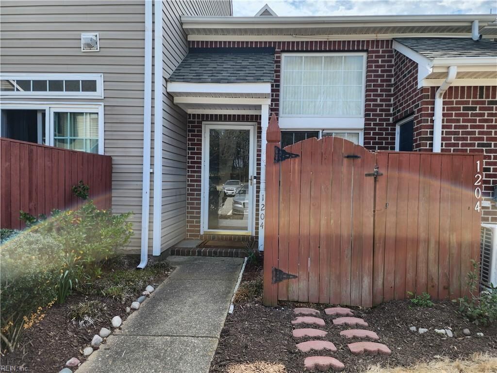 Property Photo: 1204 Loose Strife Pl VA 23320