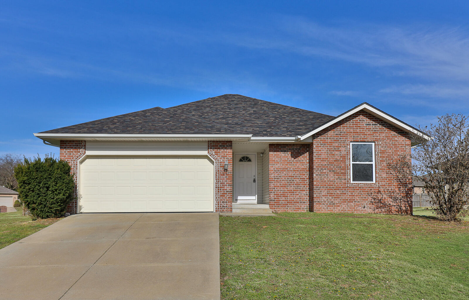 Property Photo:  551 S Elgin Avenue  MO 65613 