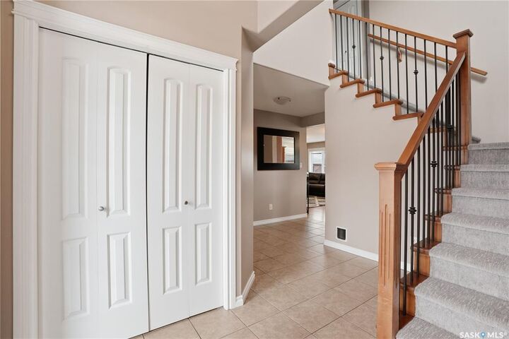 Property Photo: 3286 McClocklin Road SK S7R 0B9