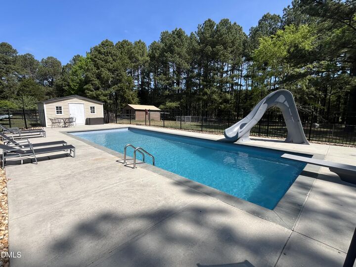 Property Photo: 1195 US 158 Highway NC 27565