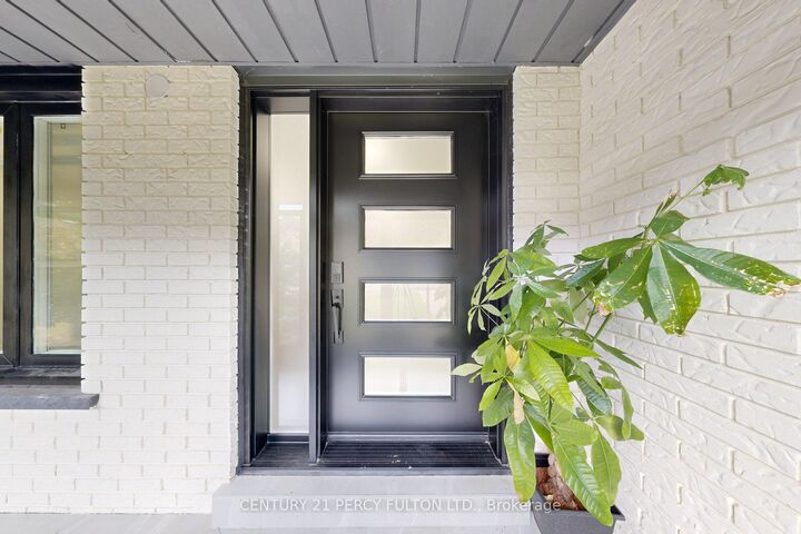 Property Photo:  78 Agincourt Drive  ON M1S 1M6 