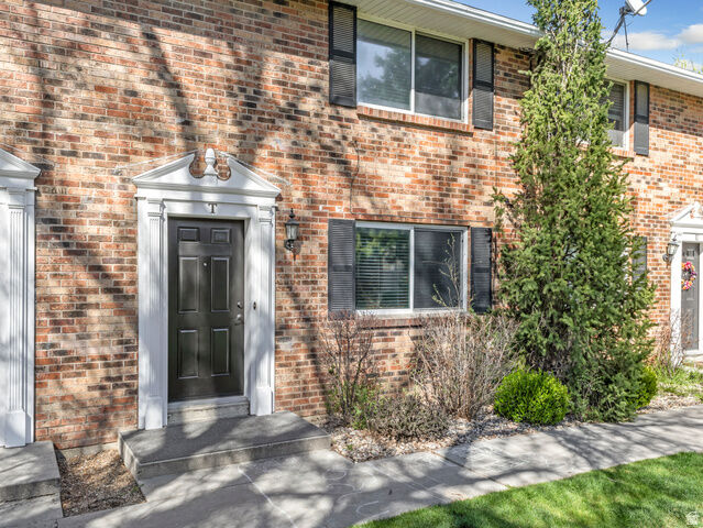 Property Photo:  1198 W 4400 S T  UT 84405 