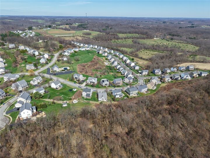 Property Photo:  252 Estates Dr  PA 15044 