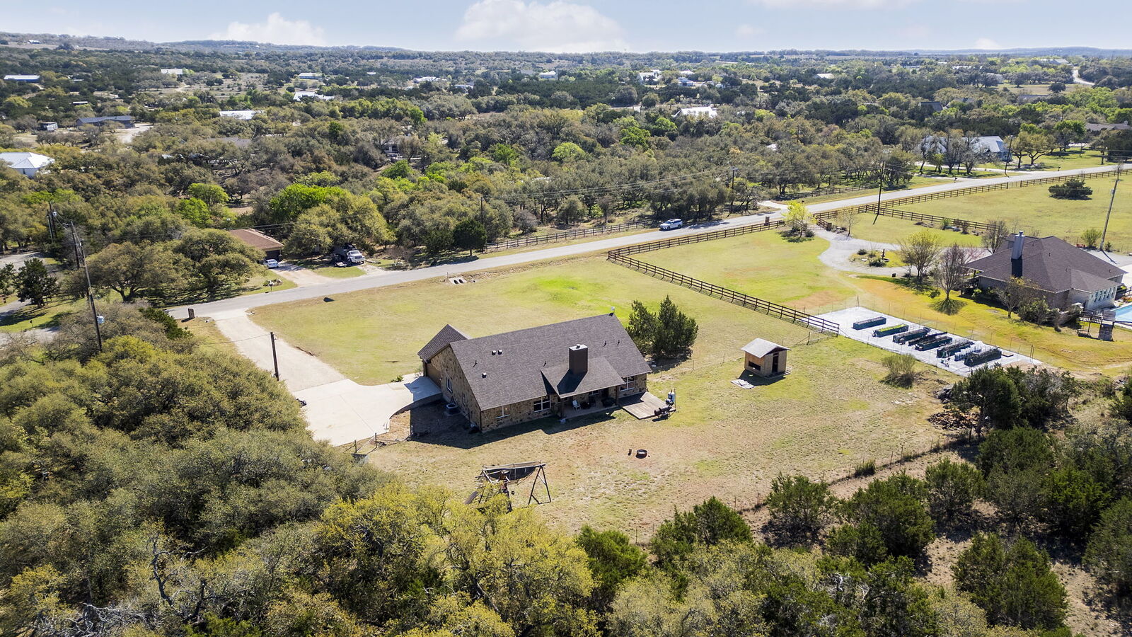 Property Photo: 463 Beauchamp Road TX 78620