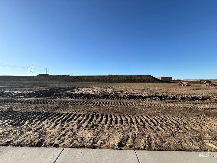 Property Photo:  2346 Powers Ave  ID 83501 