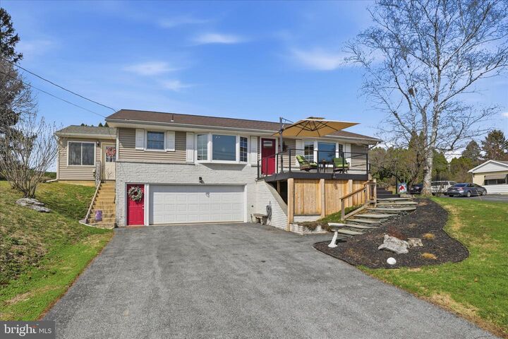 Property Photo:  620 Park Hill Drive  PA 17545 