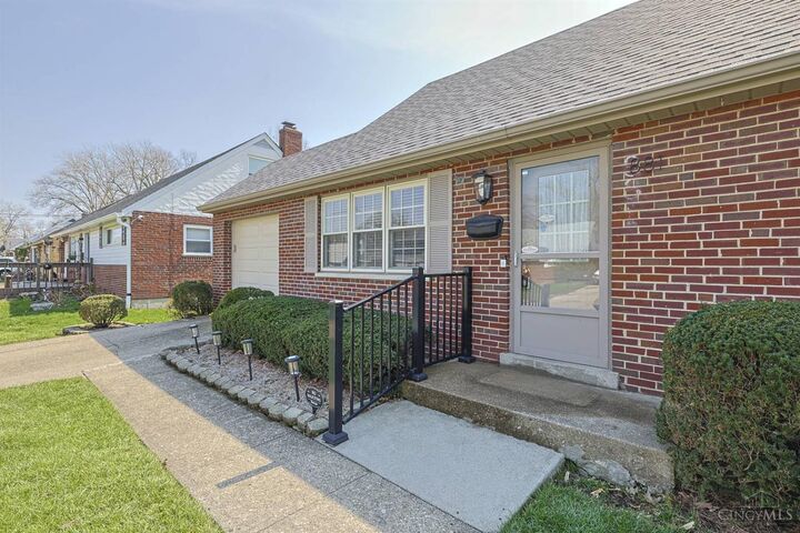 Property Photo:  881 Sabino Court  OH 45321 