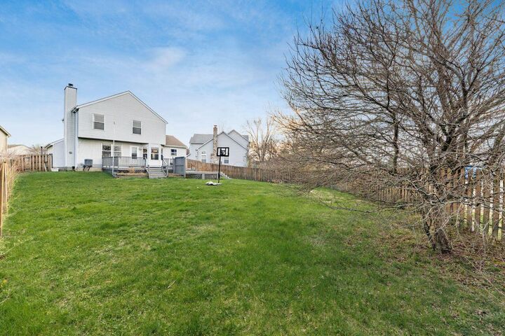 Property Photo:  5697 Winchester Highlands Court  OH 43110 