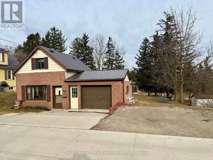 Photo de la propriété:  22 McGivern Street  ON N0G 2V0 