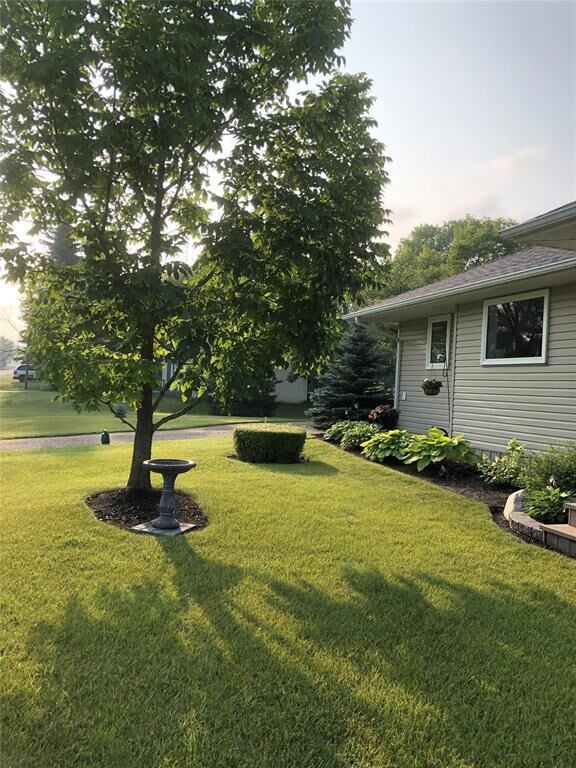 Property Photo:  1108 Hill Street  MB R0M 0C0 