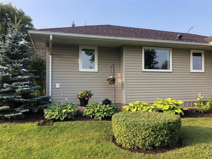 Property Photo:  1108 Hill Street  MB R0M 0C0 