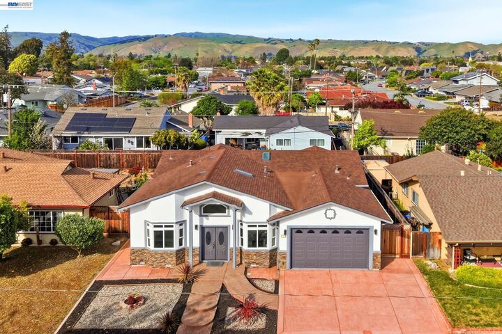 Property Photo:  40772 Blacow Rd  CA 94538 