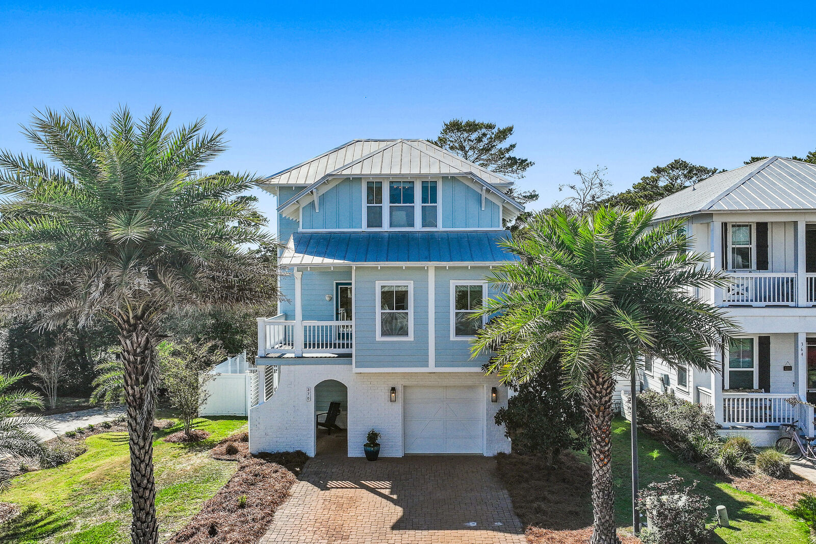 Property Photo:  370 Grande Pointe Circle  FL 32461 