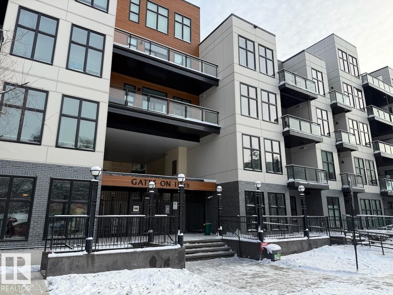 Property Photo: 10531 117 Street NW 128 AB T5H 0A8