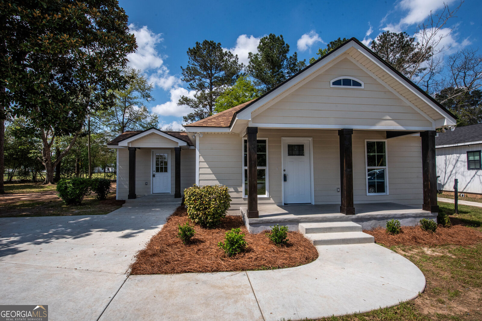 Property Photo:  403 Spruce Street  GA 31030 