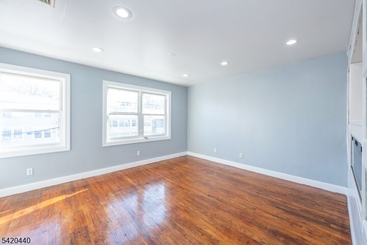 Property Photo: 28 Highland St NJ 07524