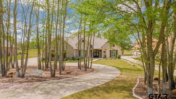 Property Photo:  120 Ryder Cup Trail  TX 75771 