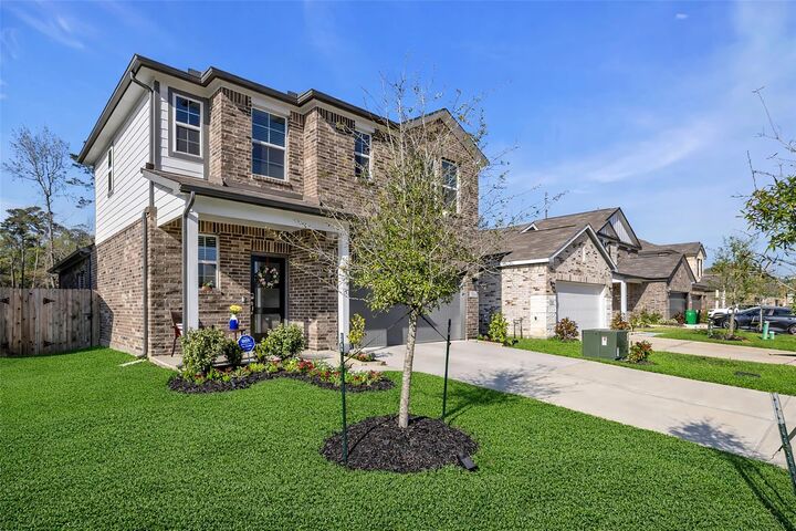 Property Photo:  7866 Alset Drive  TX 77354 