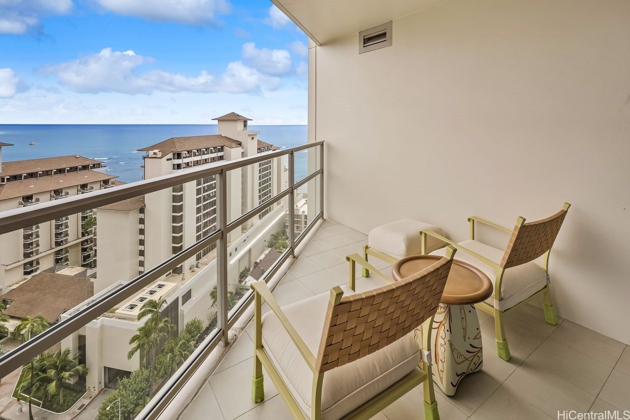 Property Photo:  223 Saratoga Road 2018  HI 96815 