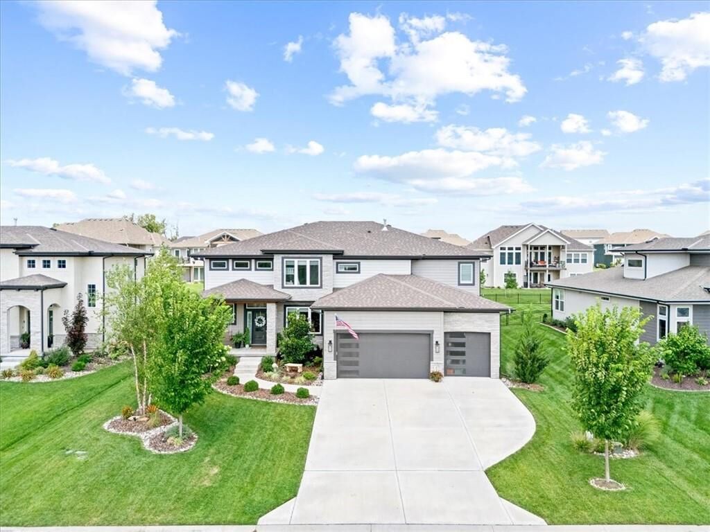 Property Photo:  2114 NW Killarney Lane  MO 64081 