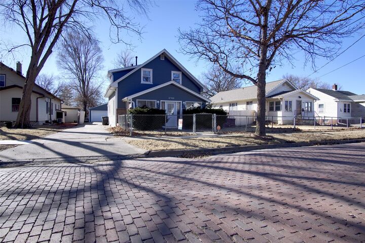 Property Photo: 2743 Des Moines Street IA 50317