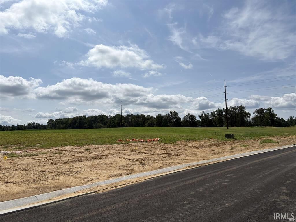 Property Photo:  1174 Saddlebrooke Circle  IN 47610 