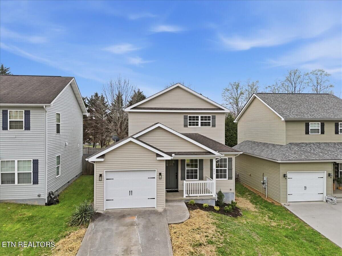 Property Photo:  975 Norwood Village Lane  TN 37801 