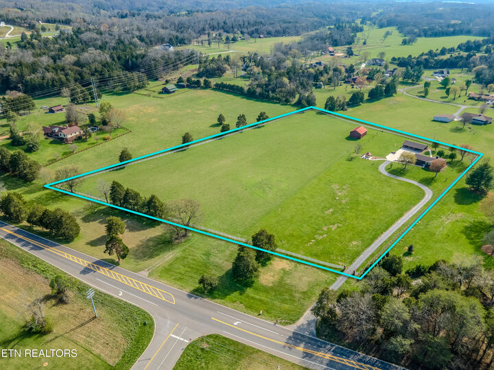 Property Photo:  3068 Norris Fwy  TN 37705 