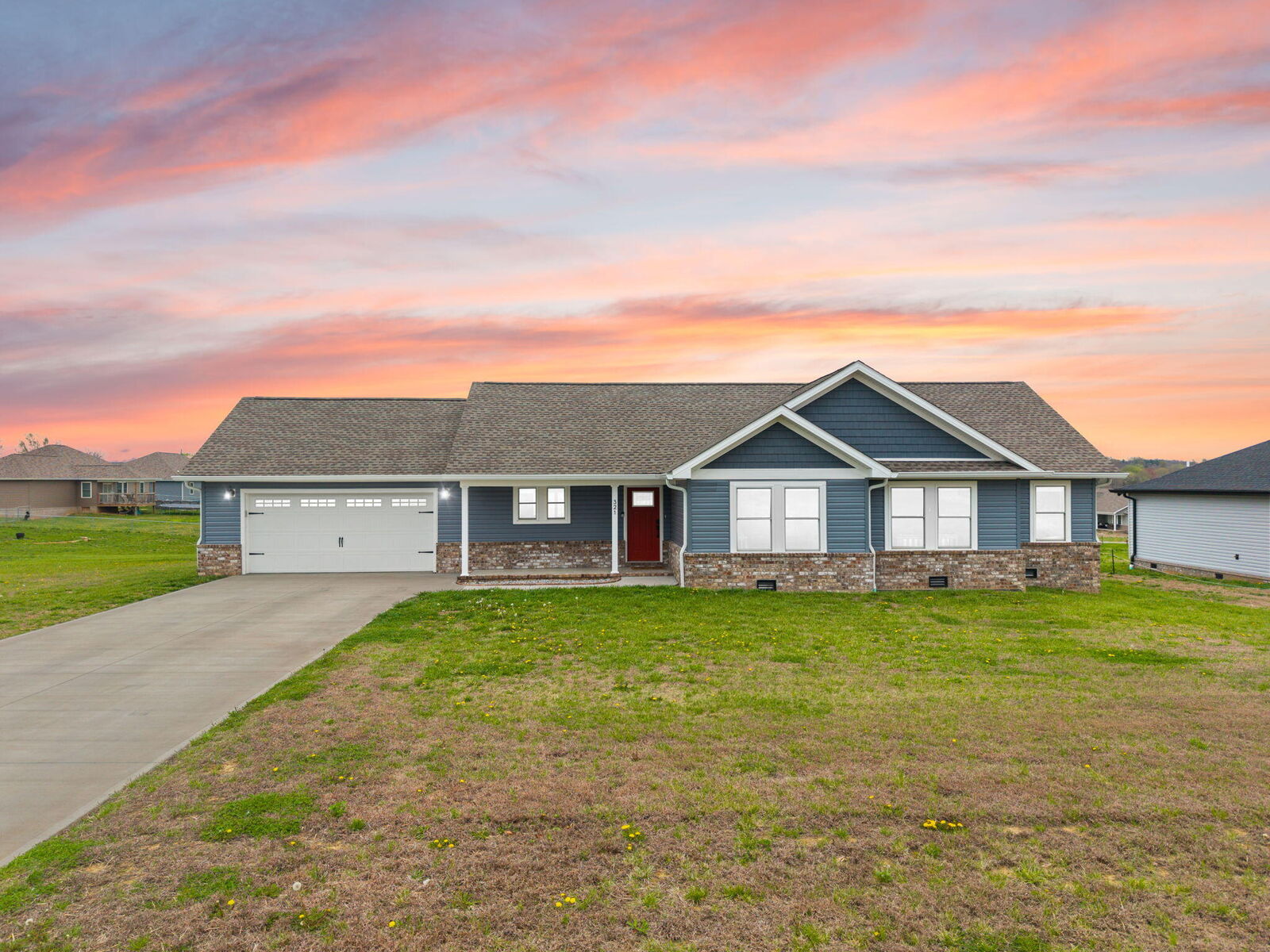 Property Photo: 321 Lone Oak Drive KY 42503