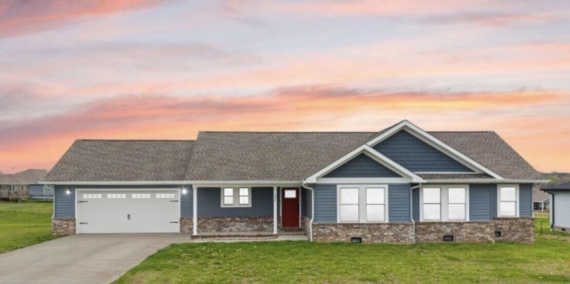 Property Photo:  321 Lone Oak Drive  KY 42503 