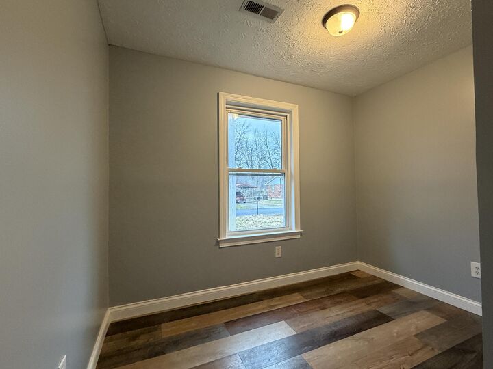 Property Photo: 810 Boone Place KY 40351