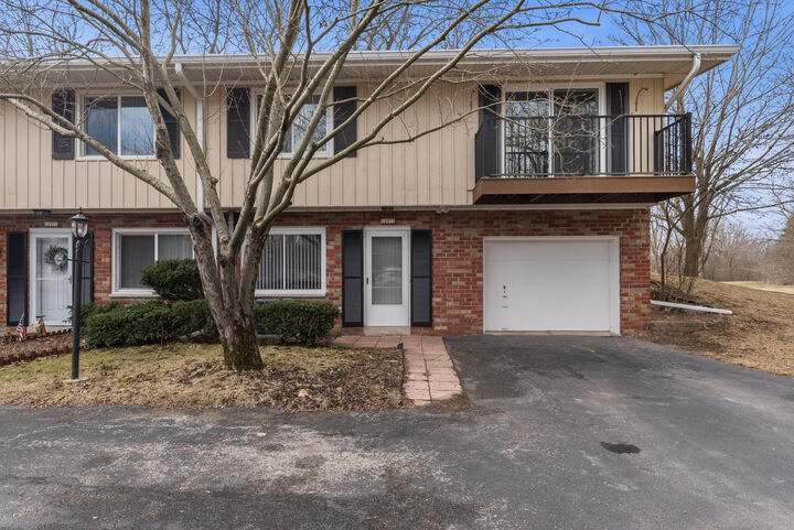 Property Photo:  12975 N Colony Dr  WI 53097 