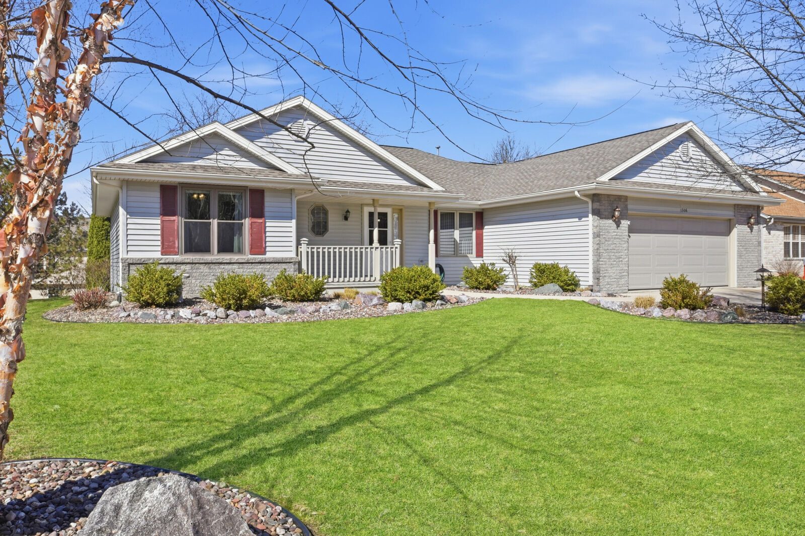 Property Photo:  1308 Conifer Ave  WI 53090 