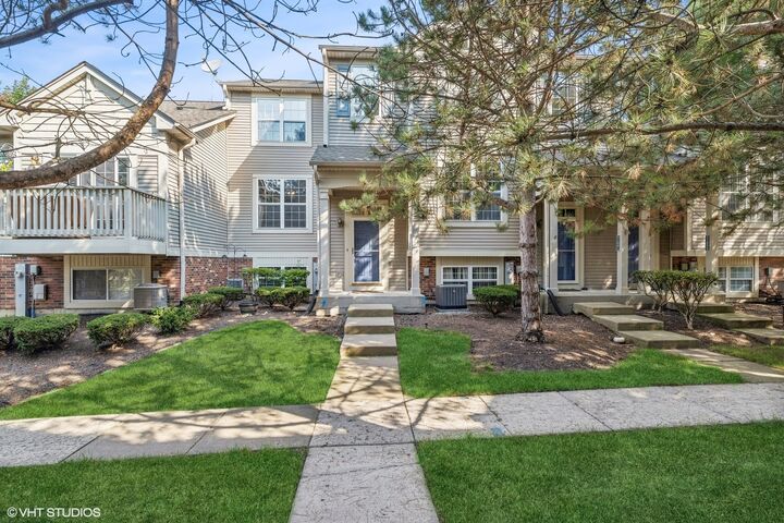 Property Photo: 31663 Tallgrass Court IL 60051