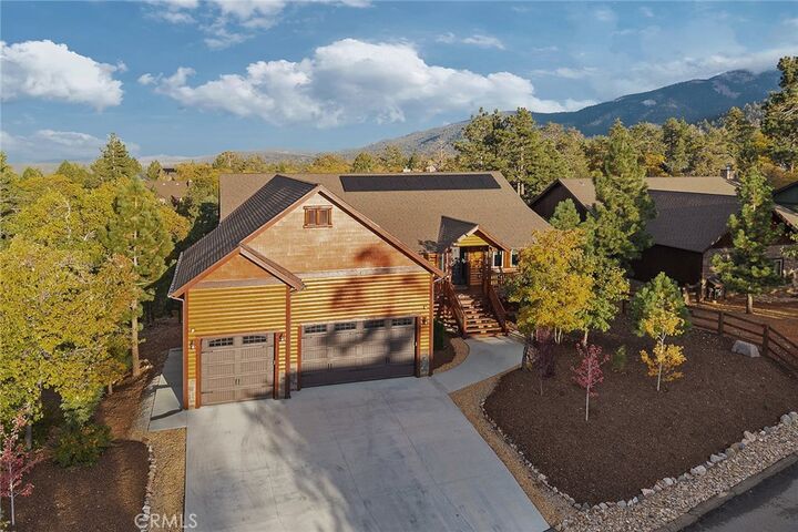 Property Photo: 1658 Tuolumne Road CA 92314