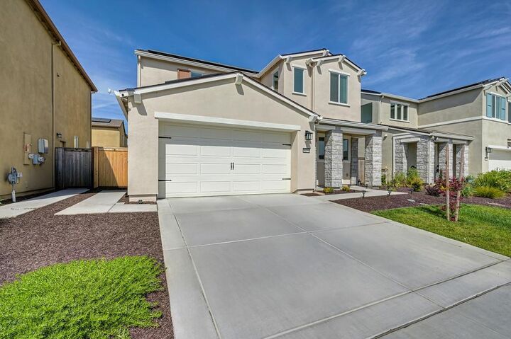 Property Photo:  8859 Dorsetwood Way  CA 95829 