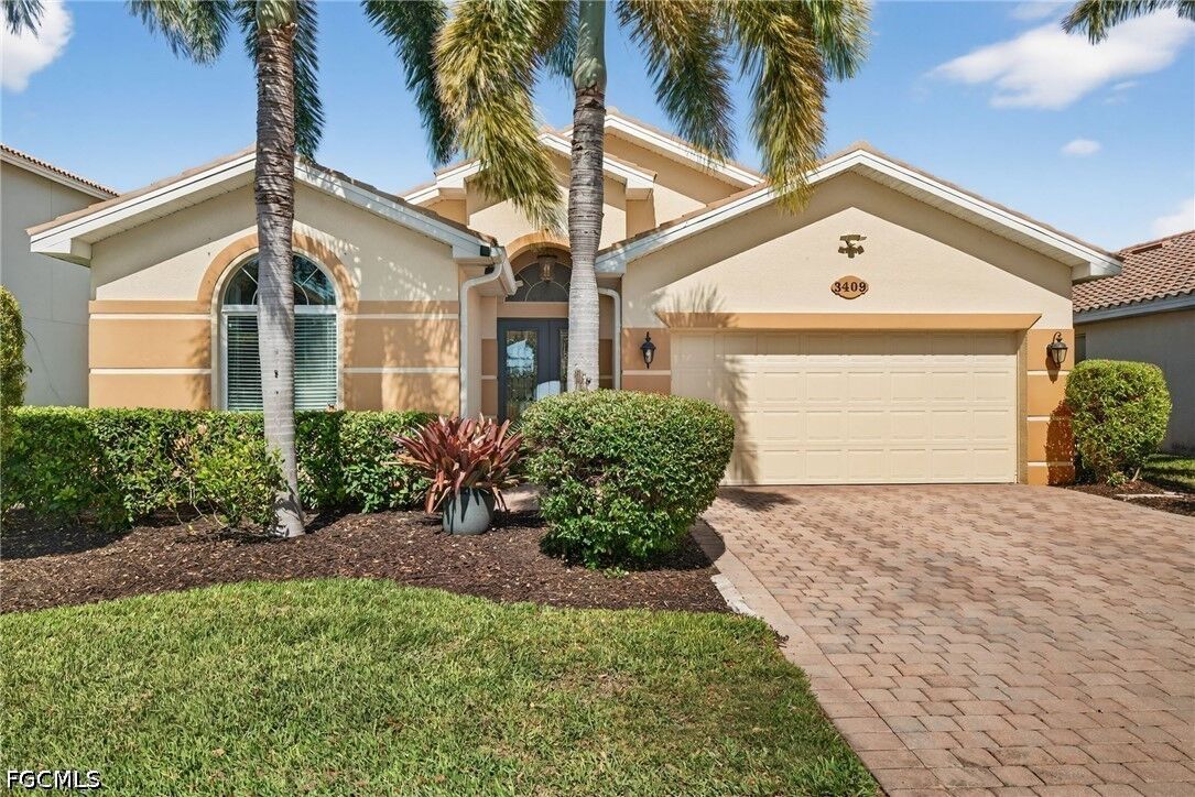 Property Photo:  3409 Dandolo Circle  FL 33909 